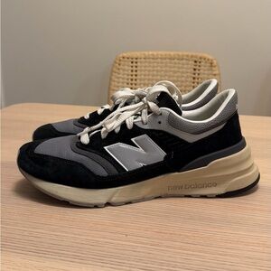 NEW BALANCE 997R Mens Sneakers Shoes